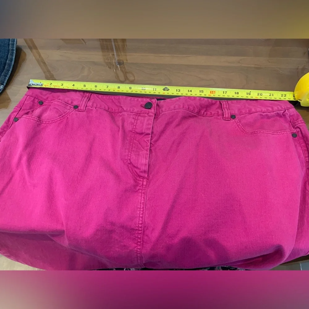 Talbots Vibrant Pink Denim Skirt - Picture 6 of 6